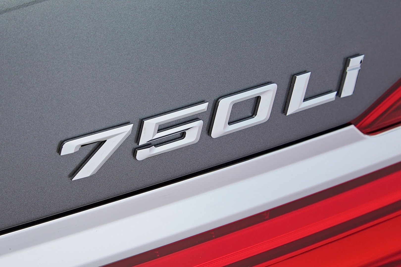 Bmw 7 Series photo 90