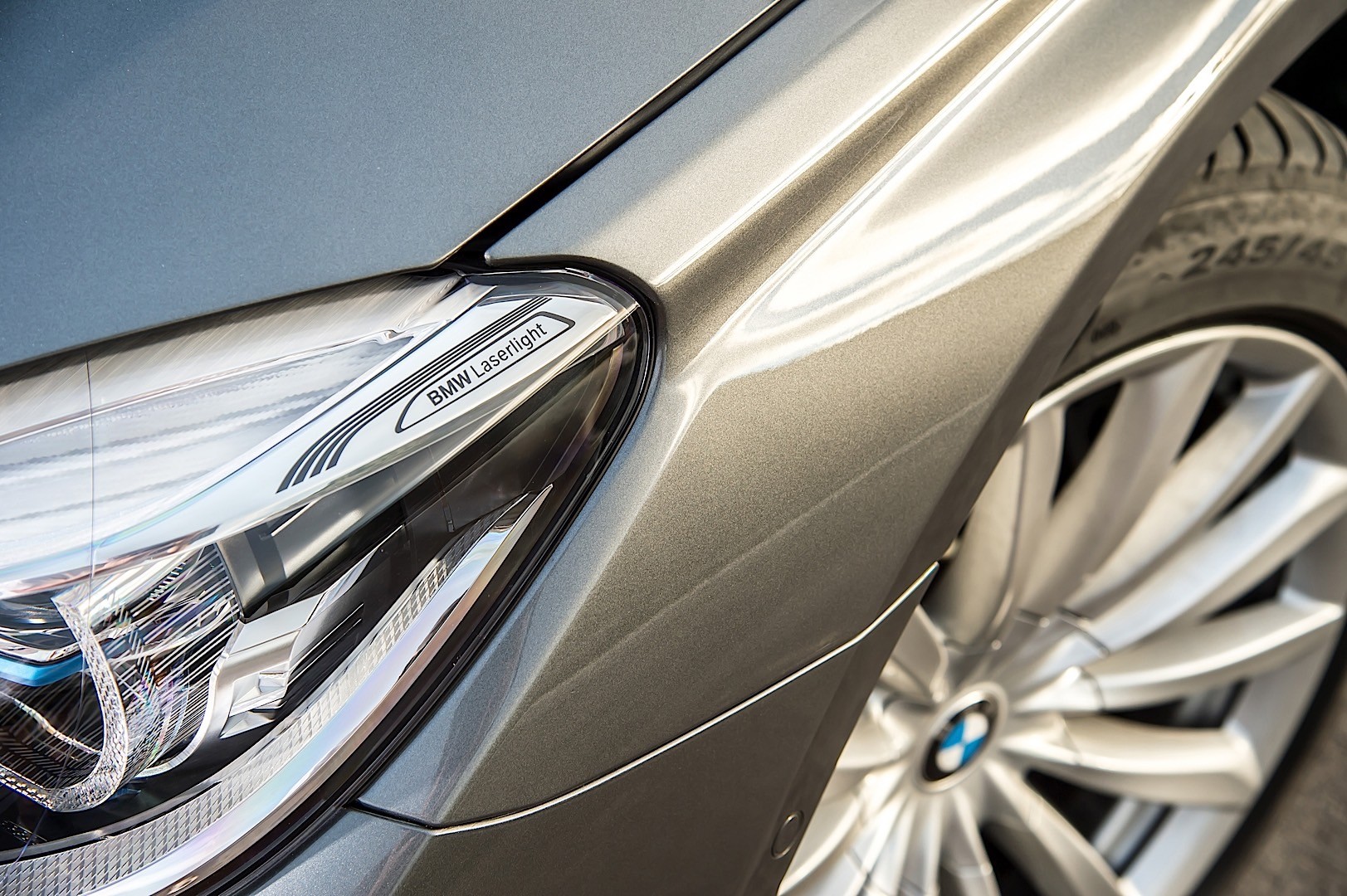 Bmw 7 Series photo 92