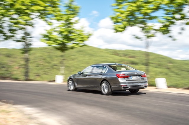 Bmw 7 Series Foto 103