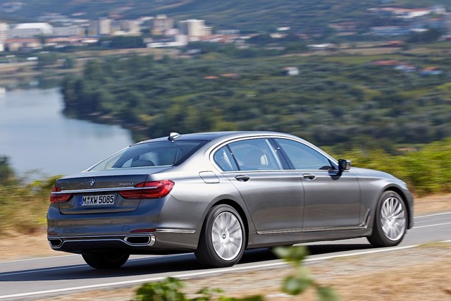 Bmw 7 Series Foto 107