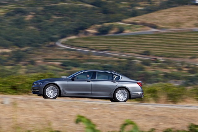 Bmw 7 Series Foto 109