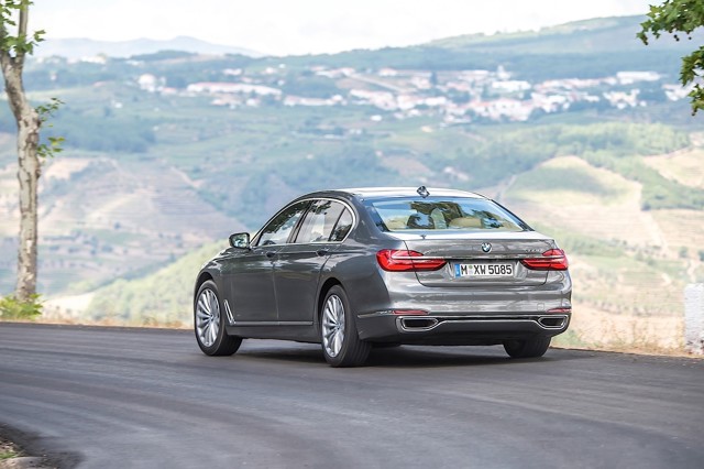 Bmw 7 Series Foto 113