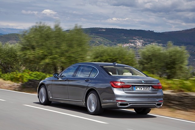 Bmw 7 Series Foto 115