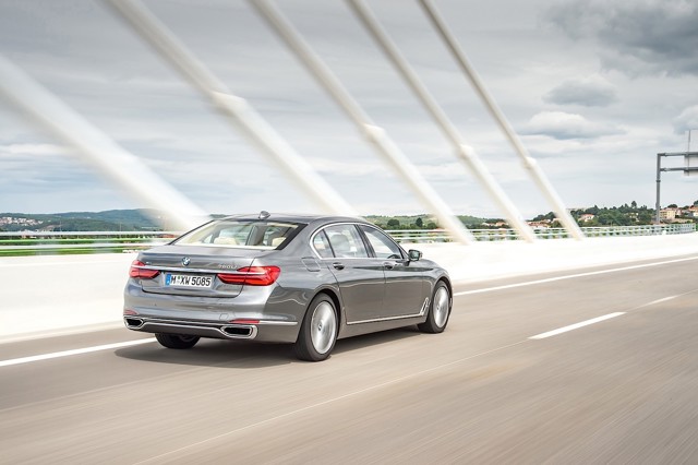 Bmw 7 Series Foto 119