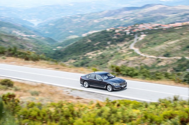 Bmw 7 Series Foto 129