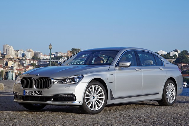 Bmw 7 Series Foto 140