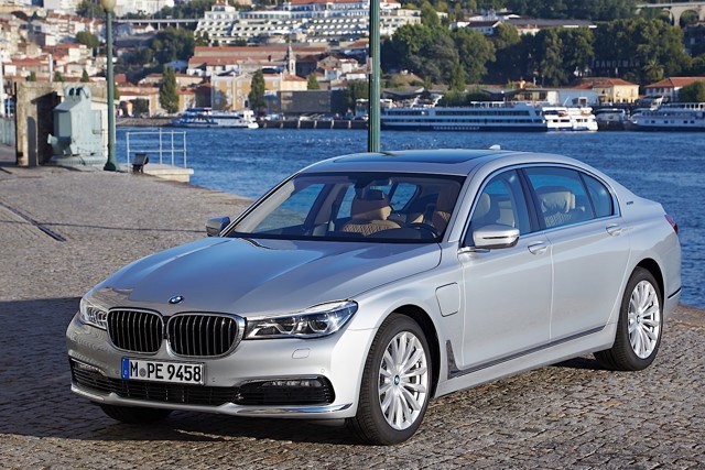Bmw 7 Series Foto 141