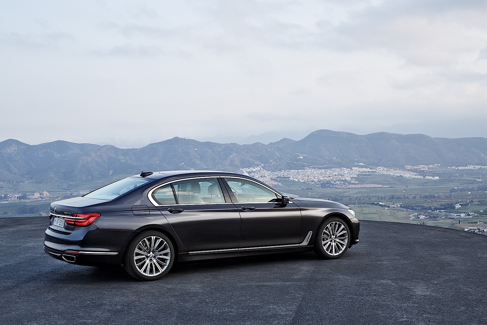 Bmw 7 Series photo 53