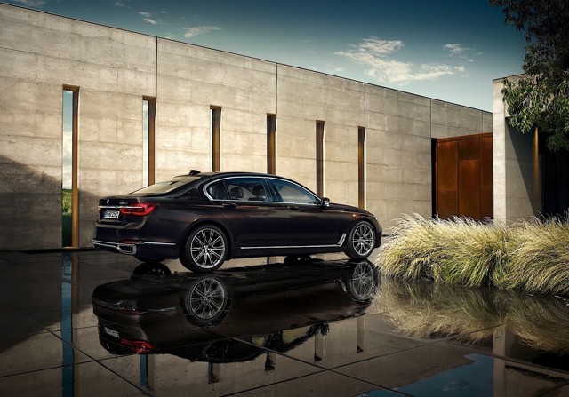 Bmw 7 Series Foto 57