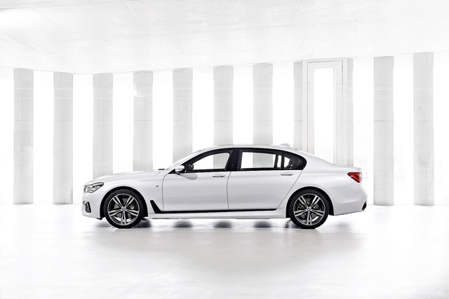 Bmw 7 Series Foto 2