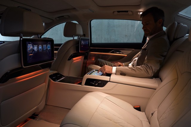 Bmw 7 Series Foto 169