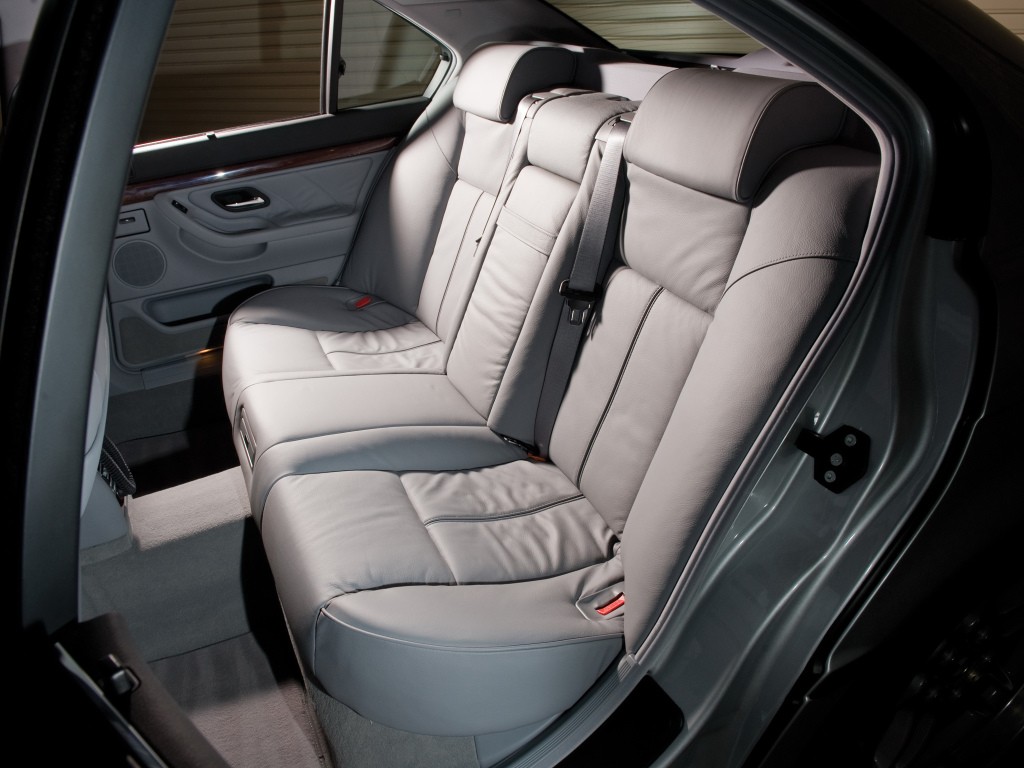 Bmw 7 Series photo 19