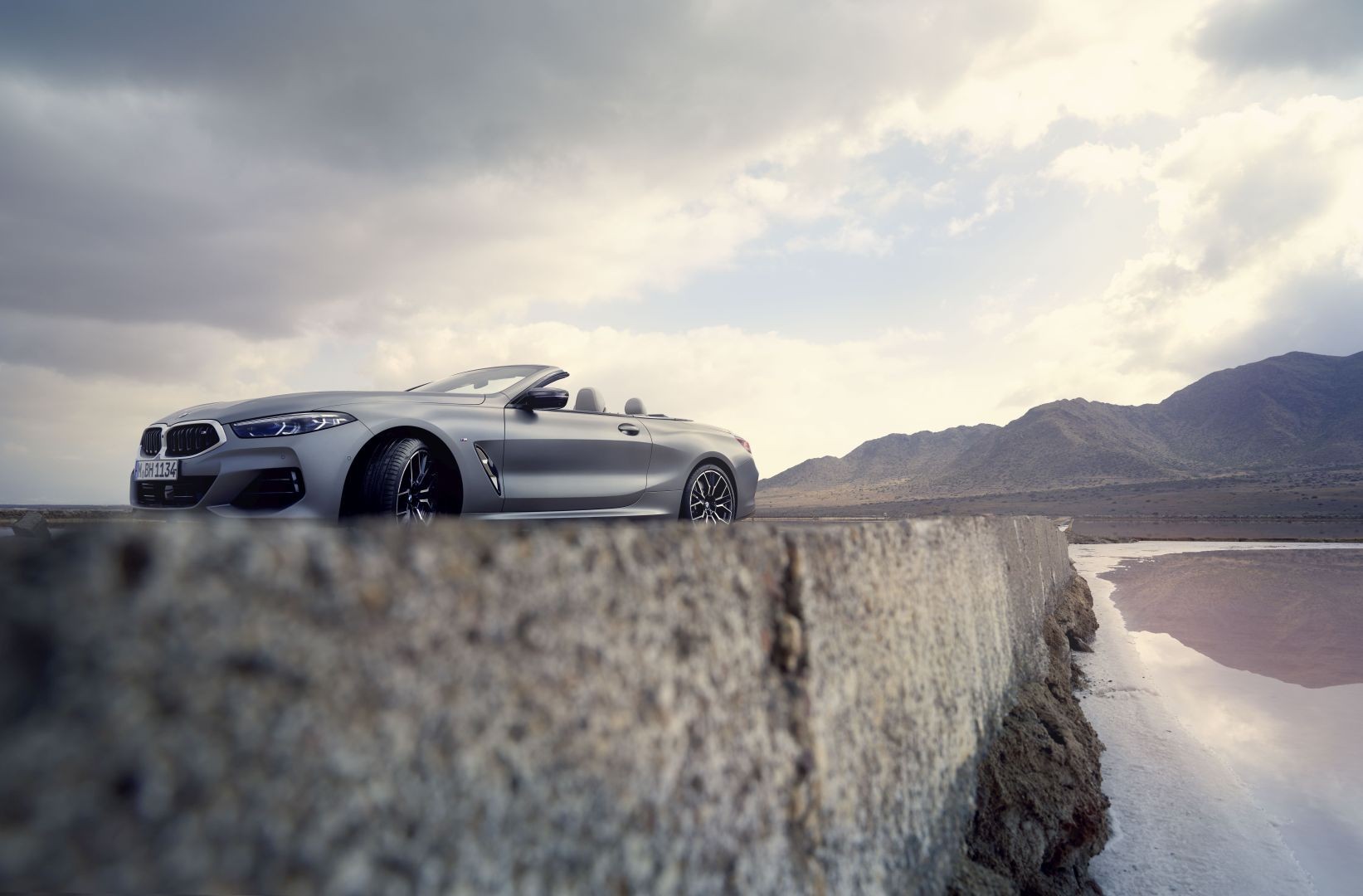 Bmw 8 Series Convertible photo 10
