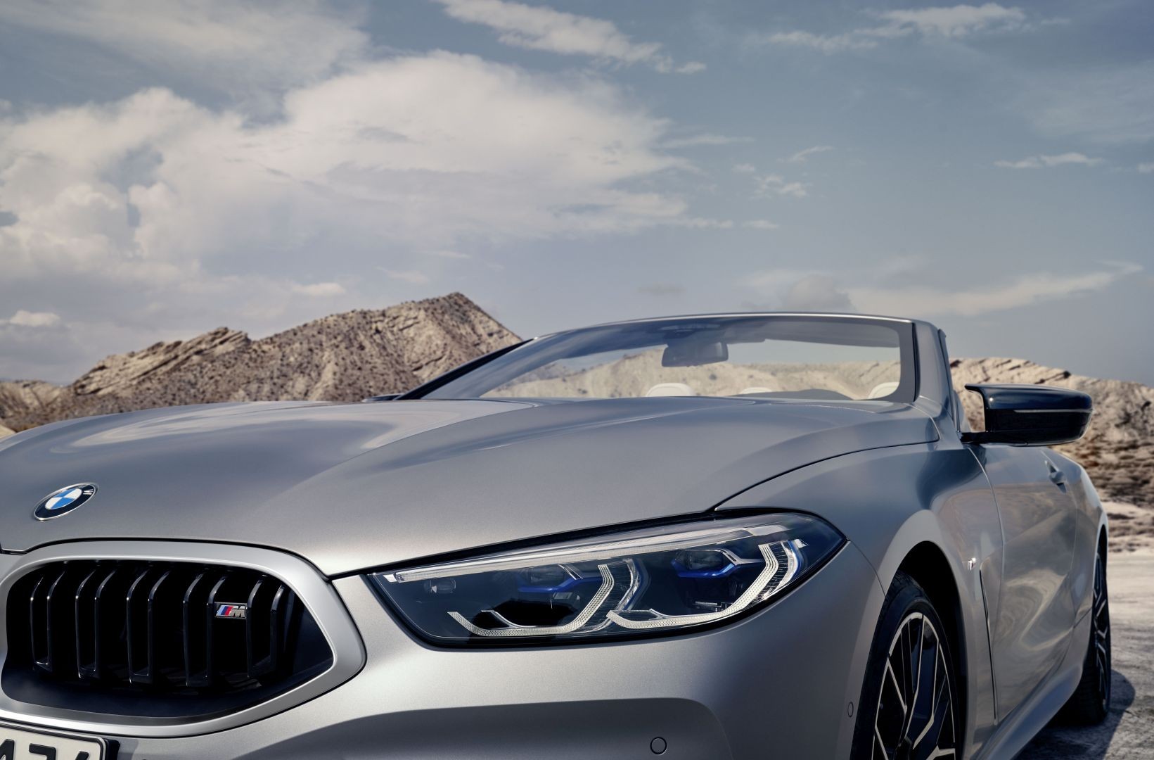 Bmw 8 Series Convertible photo 15