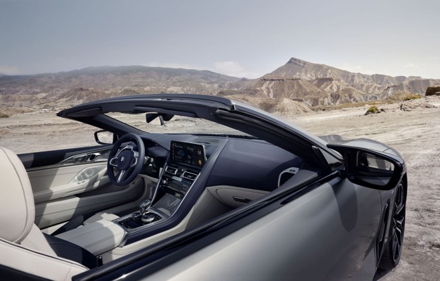 Bmw 8 Series Convertible Foto 25