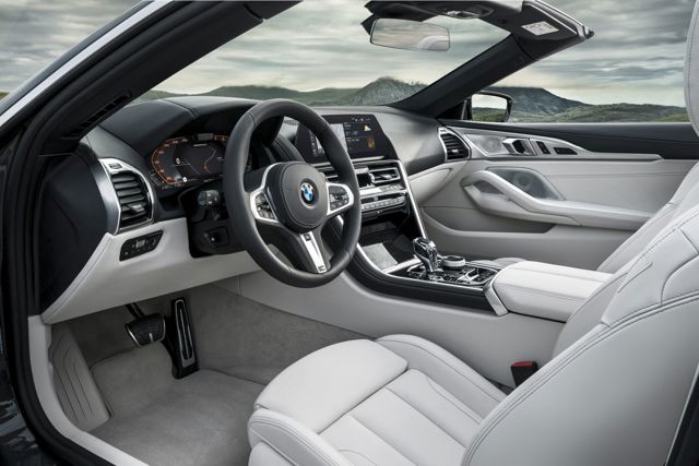 Bmw 8 Series Convertible foto 56
