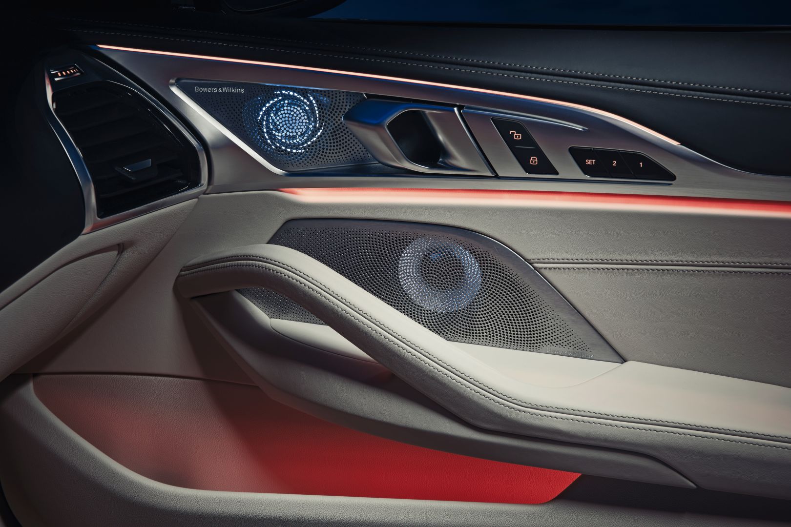 Bmw 8 Series Convertible photo 65