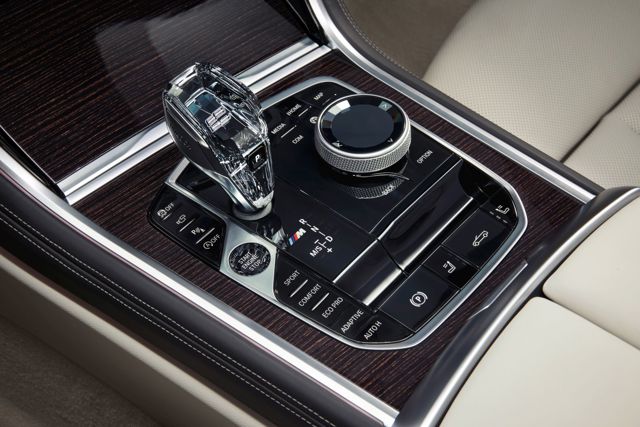 Bmw 8 Series Convertible foto 75