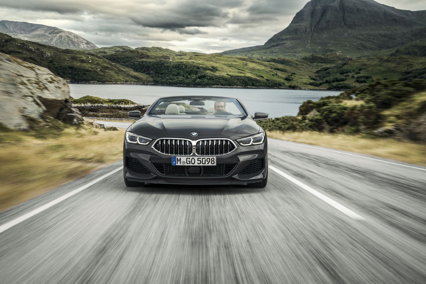 Bmw 8 Series Convertible photo 10