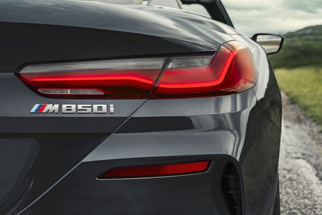Bmw 8 Series Convertible foto 13