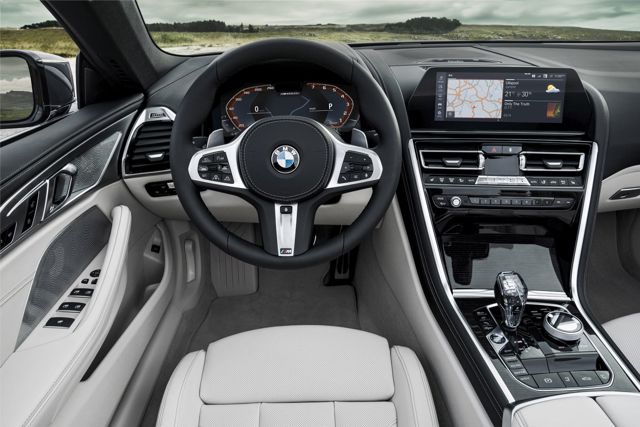 Bmw 8 Series Convertible foto 59
