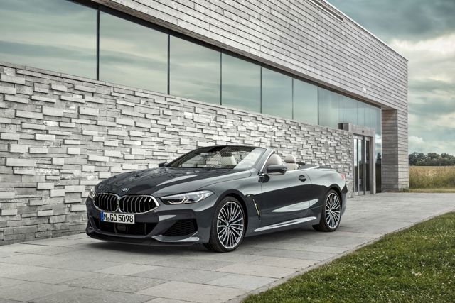 Bmw 8 Series Convertible foto 23