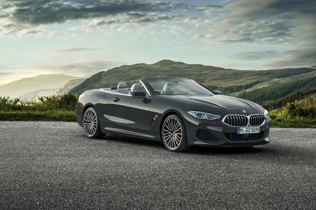 Bmw 8 Series Convertible foto 24