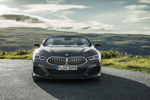 Bmw 8 Series Convertible foto 28