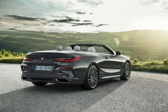 Bmw 8 Series Convertible foto 31