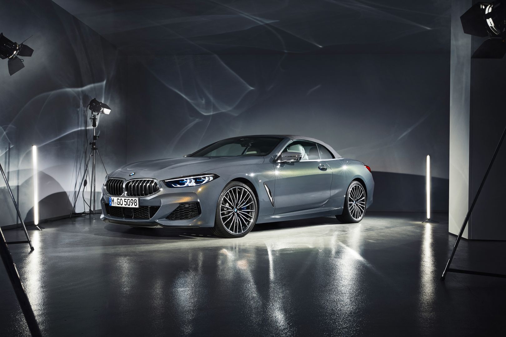 Bmw 8 Series Convertible photo 37