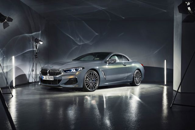 Bmw 8 Series Convertible foto 37