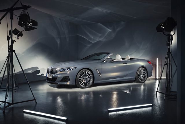Bmw 8 Series Convertible foto 40