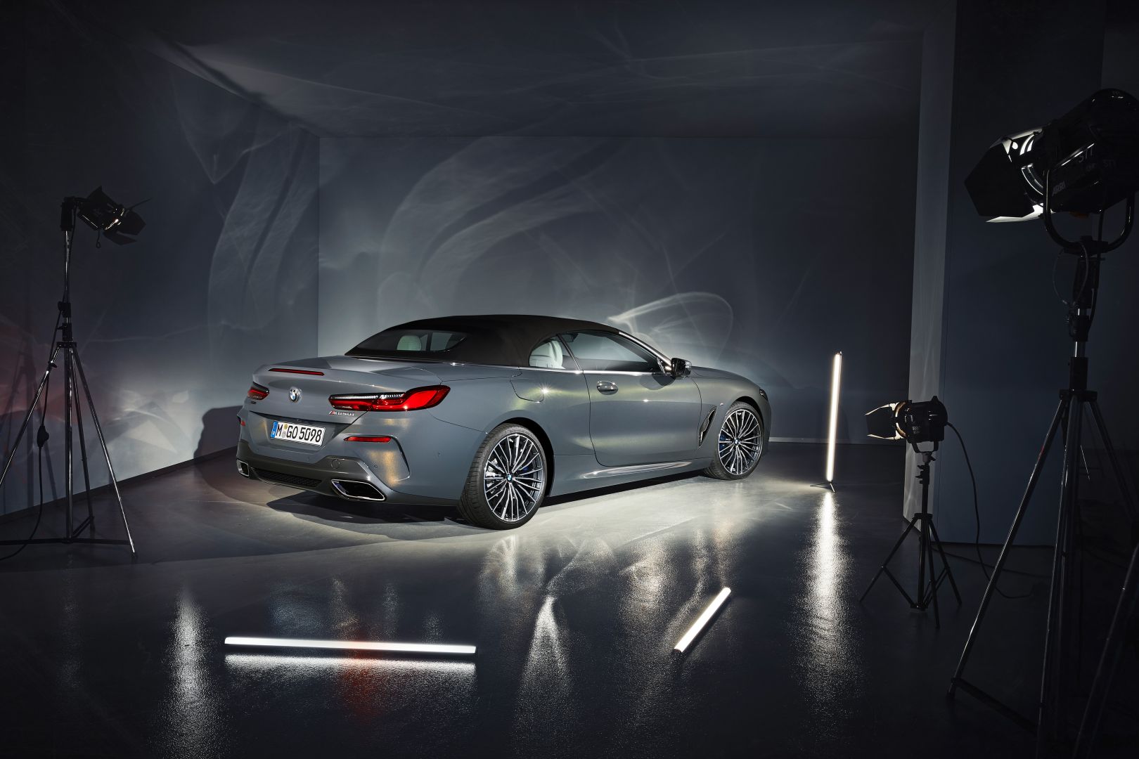 Bmw 8 Series Convertible photo 43