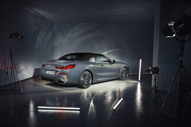 Bmw 8 Series Convertible foto 43