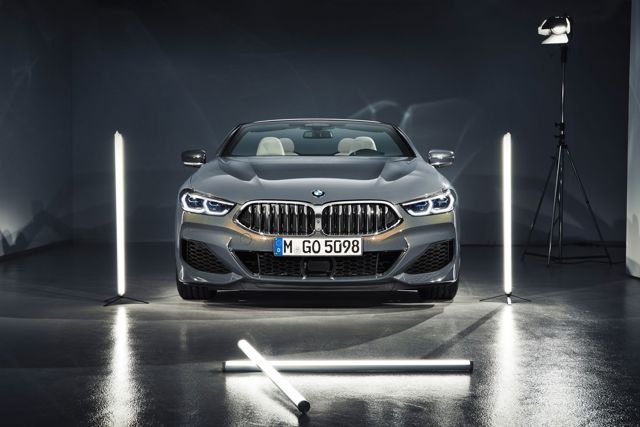 Bmw 8 Series Convertible foto 45