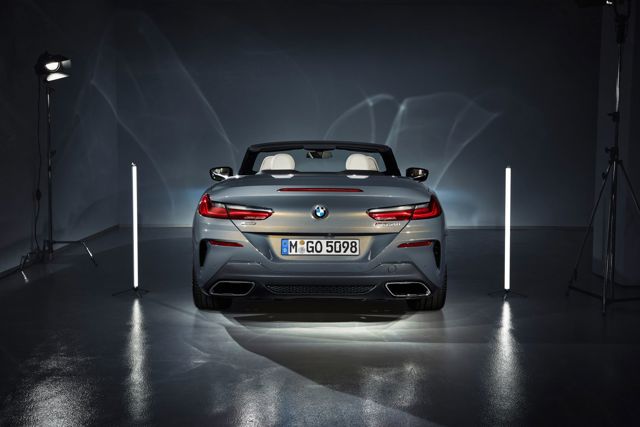 Bmw 8 Series Convertible foto 46