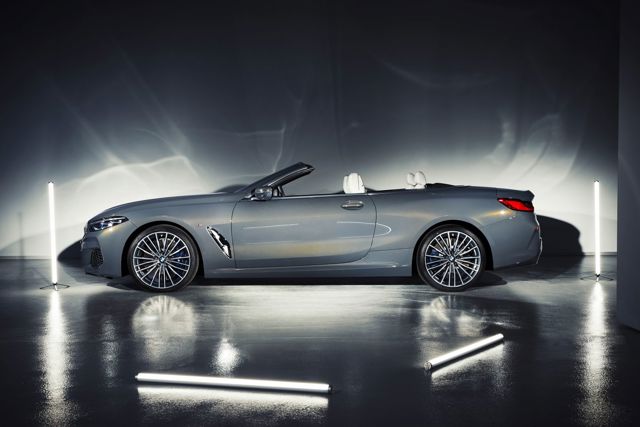 Bmw 8 Series Convertible foto 49