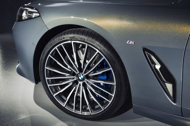 Bmw 8 Series Convertible foto 54