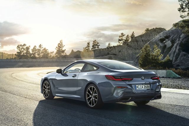 Bmw 8 Series Coupe foto 5