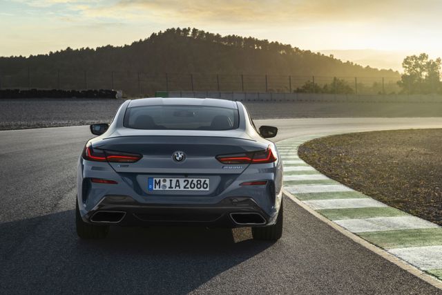 Bmw 8 Series Coupe foto 30