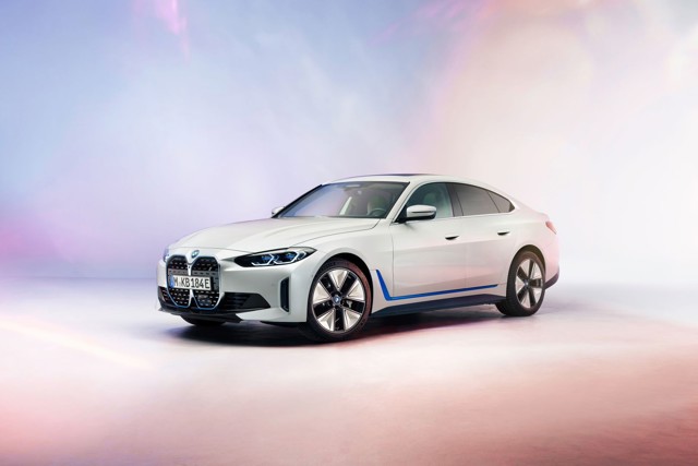 Bmw I4 Foto 2