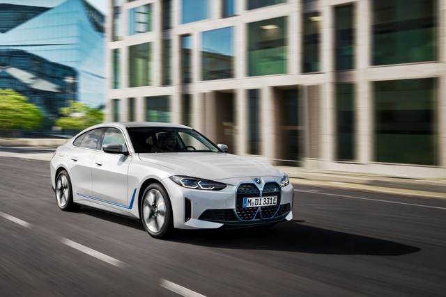 Bmw I4 Foto 20