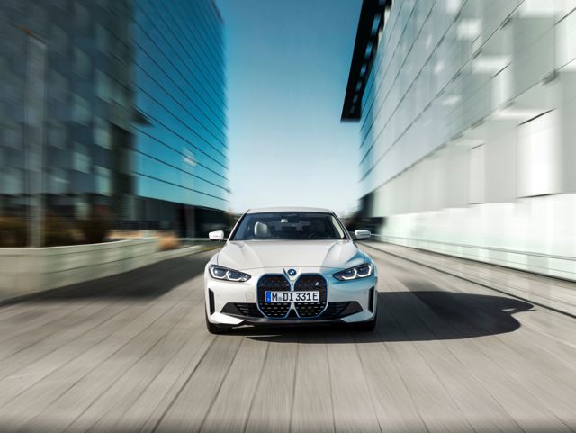 Bmw I4 Foto 22