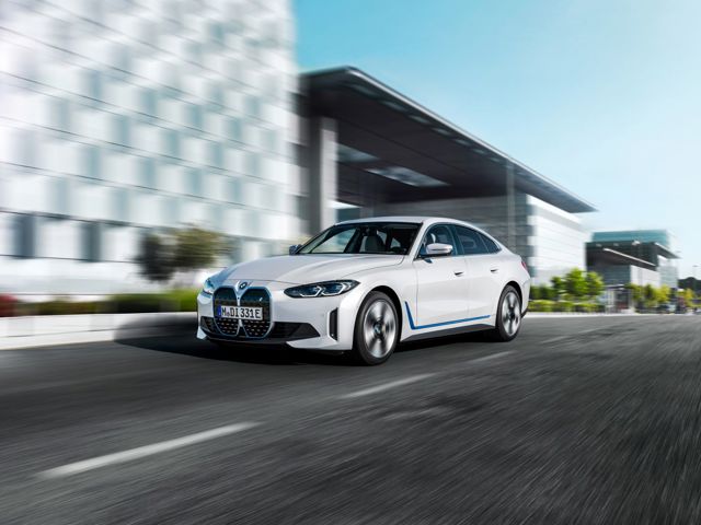 Bmw I4 Foto 23