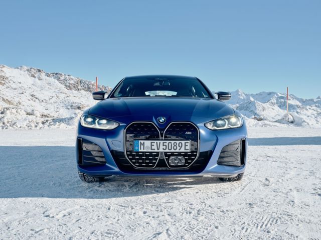 Bmw I4 Foto 50