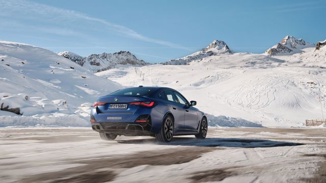 Bmw I4 Foto 52