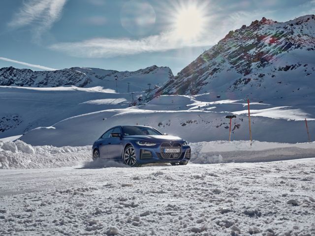 Bmw I4 Foto 53