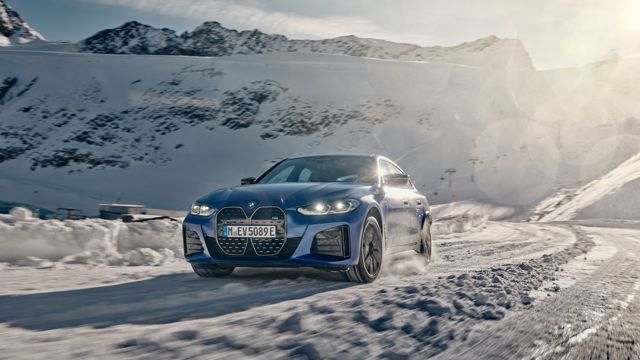 Bmw I4 Foto 54