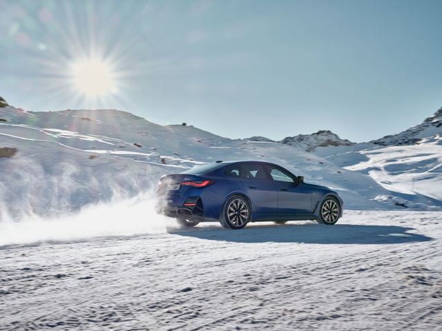 Bmw I4 Foto 62
