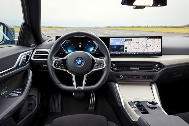 Bmw I4 photo 64